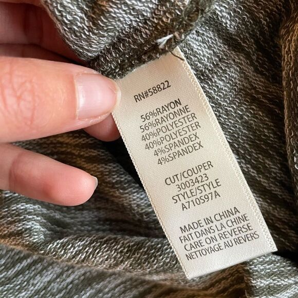 Max Studio Women's Long Bubble Sleeve Pullover Size XL - Picture 9 of 11